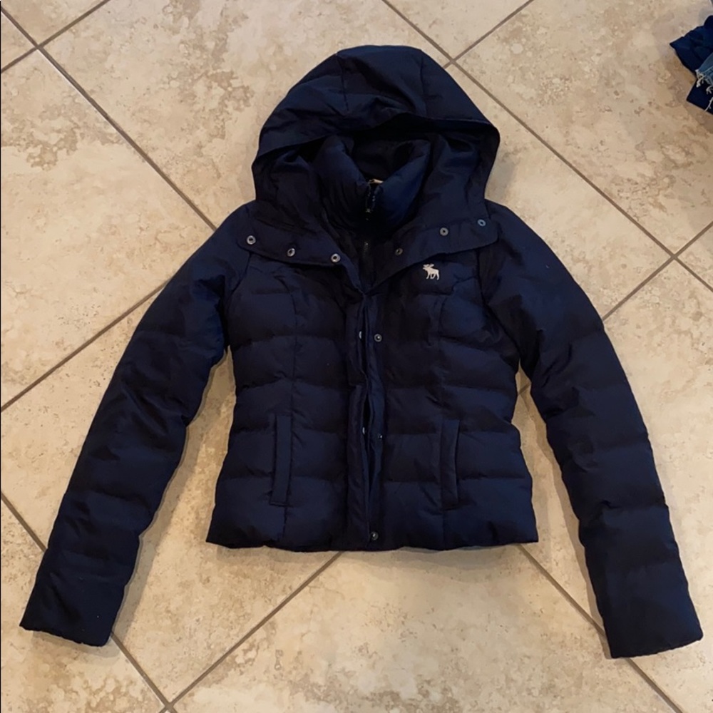 EUC Abercrombie & Fitch SMALL NAVY Puffer Jacket